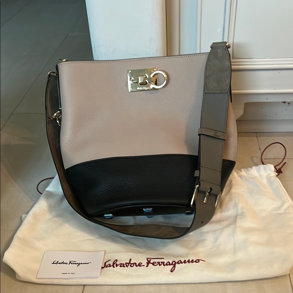 NWOT Salvatore ferragamo colorblock bucket bag
